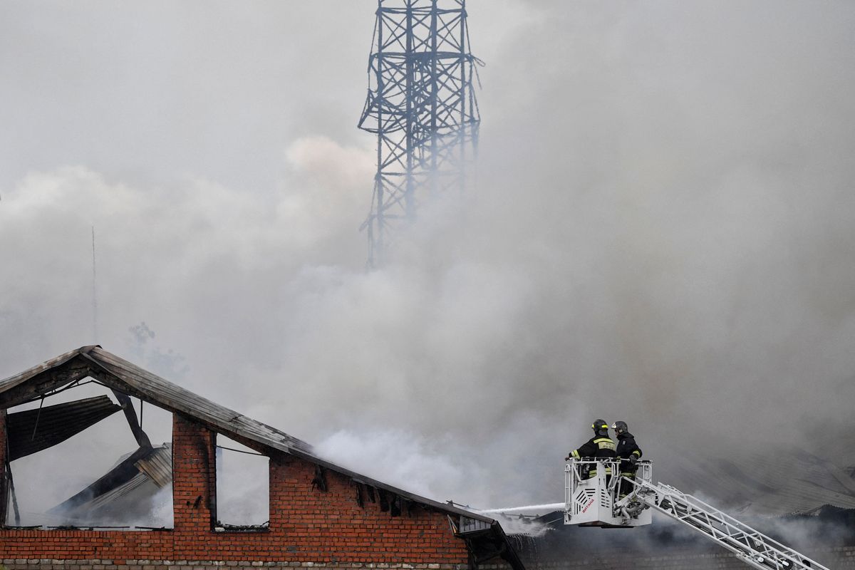 Ukrajna új szabotázshullámot indított Oroszország ellen. Robbanások, tüzek és célzott csapások bénítják az orosz hadsereg logisztikáját.