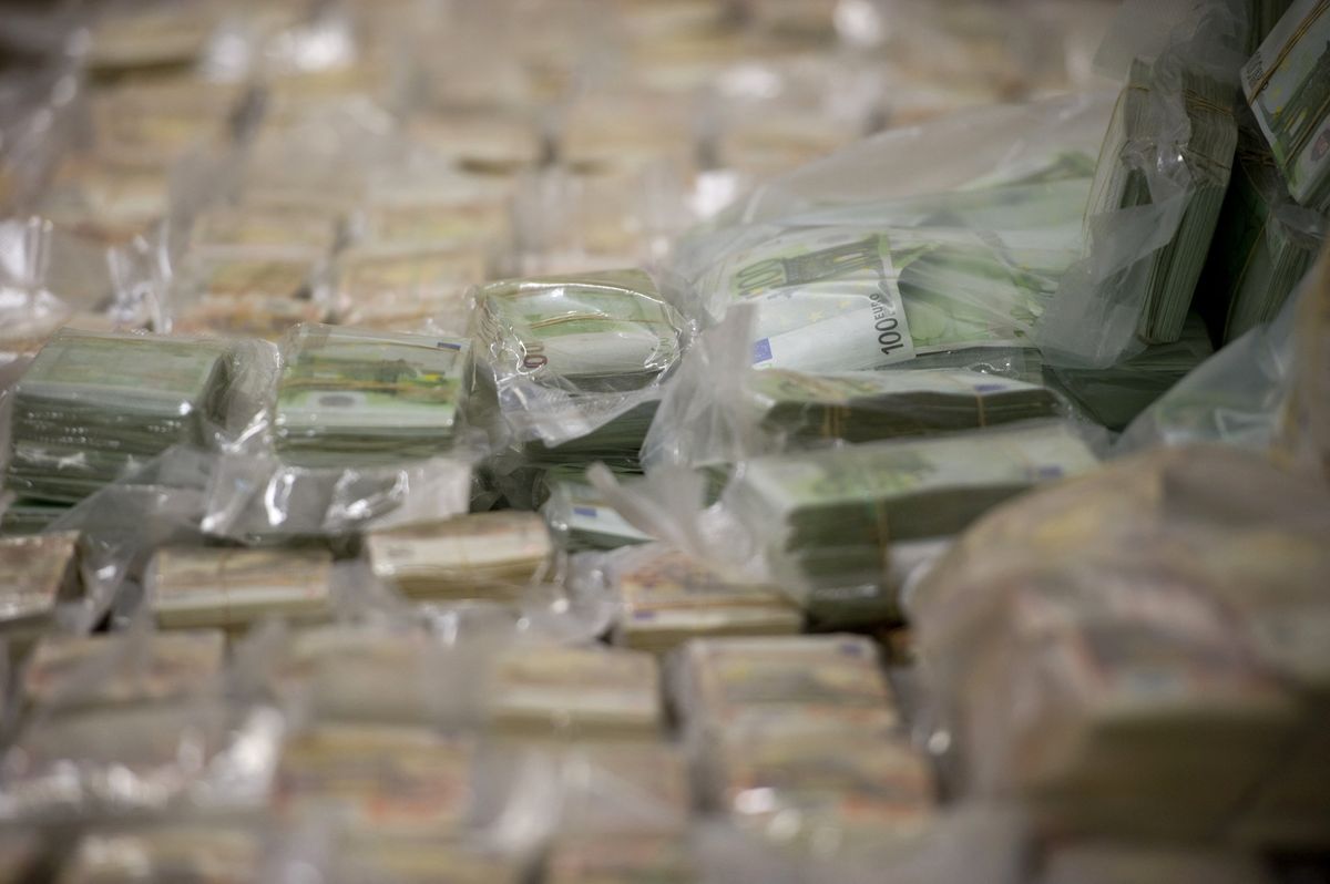 A német kormány rekordpénzt küld Ukrajnának, pedig a Mindics-botrány újra rávilágít: a nyugati támogatások útja továbbra is kérdéses.