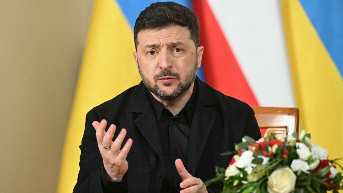 Zelenszkij ellen fordultak az ukránok: már alig van, aki elhiszi, hogy nem a háborús maffia tagja