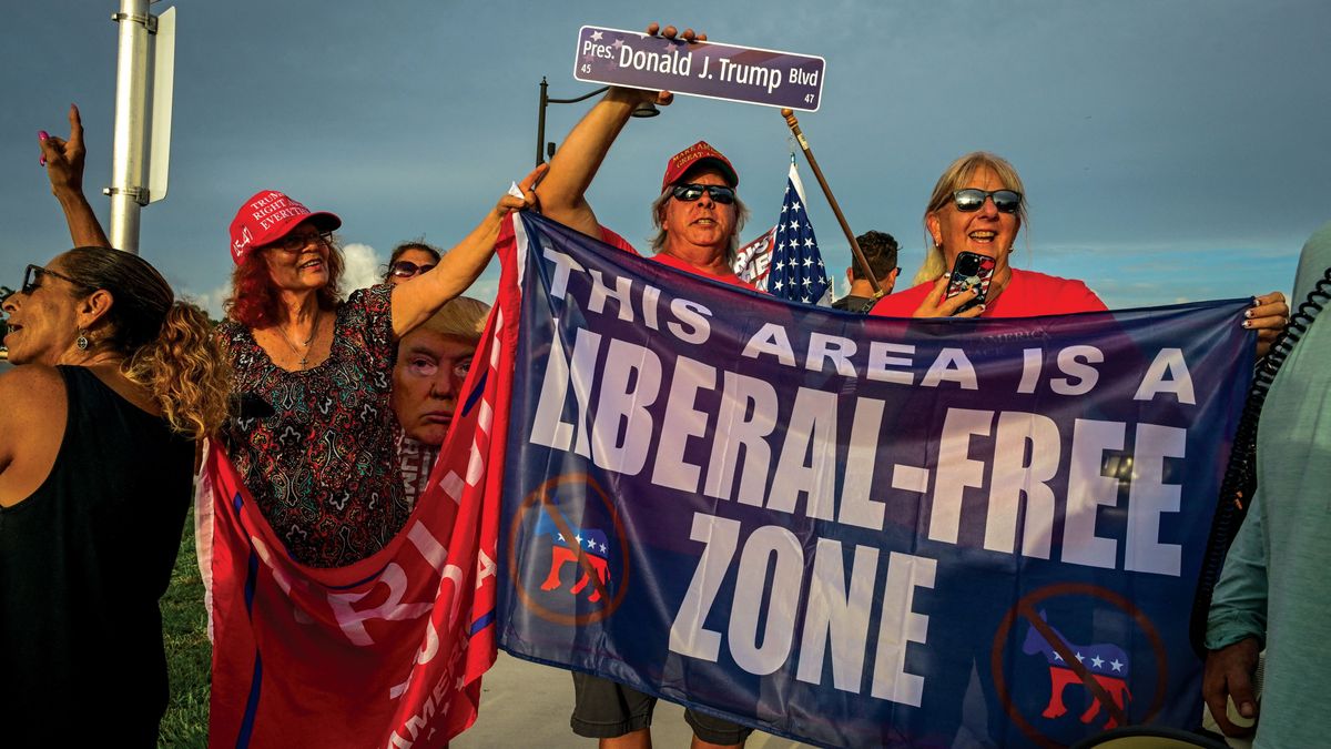 A Terminátor világa jött el, a levegő tele van halállal – Demkó Attila év végi gyorsmérlege a világról