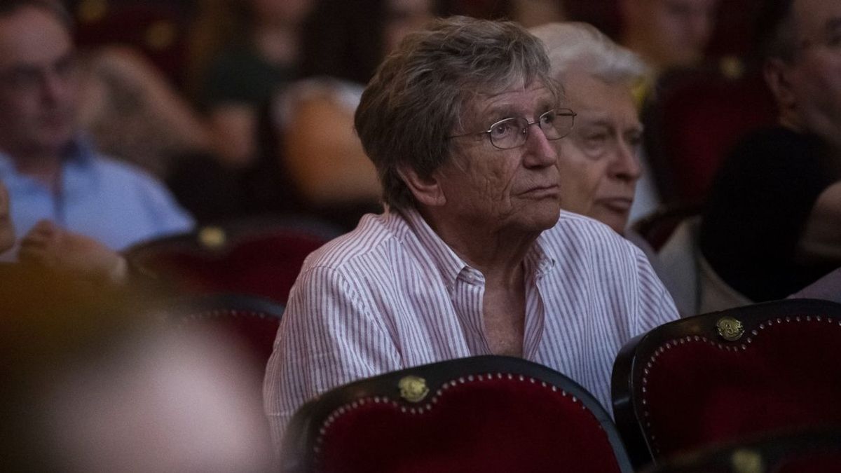 Elmesélte Kern András, hogyan fogott kezet Kádár Jánossal, miután „Nagy Imre gyilkosa” megdicsérte őt