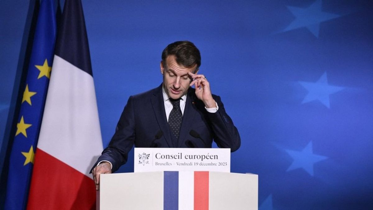 Belső ellenség tiporta porba Macron háborús elképzeléseit: a francia jobboldal szavaiban Orbán Viktor gondolatai visszhangzanak