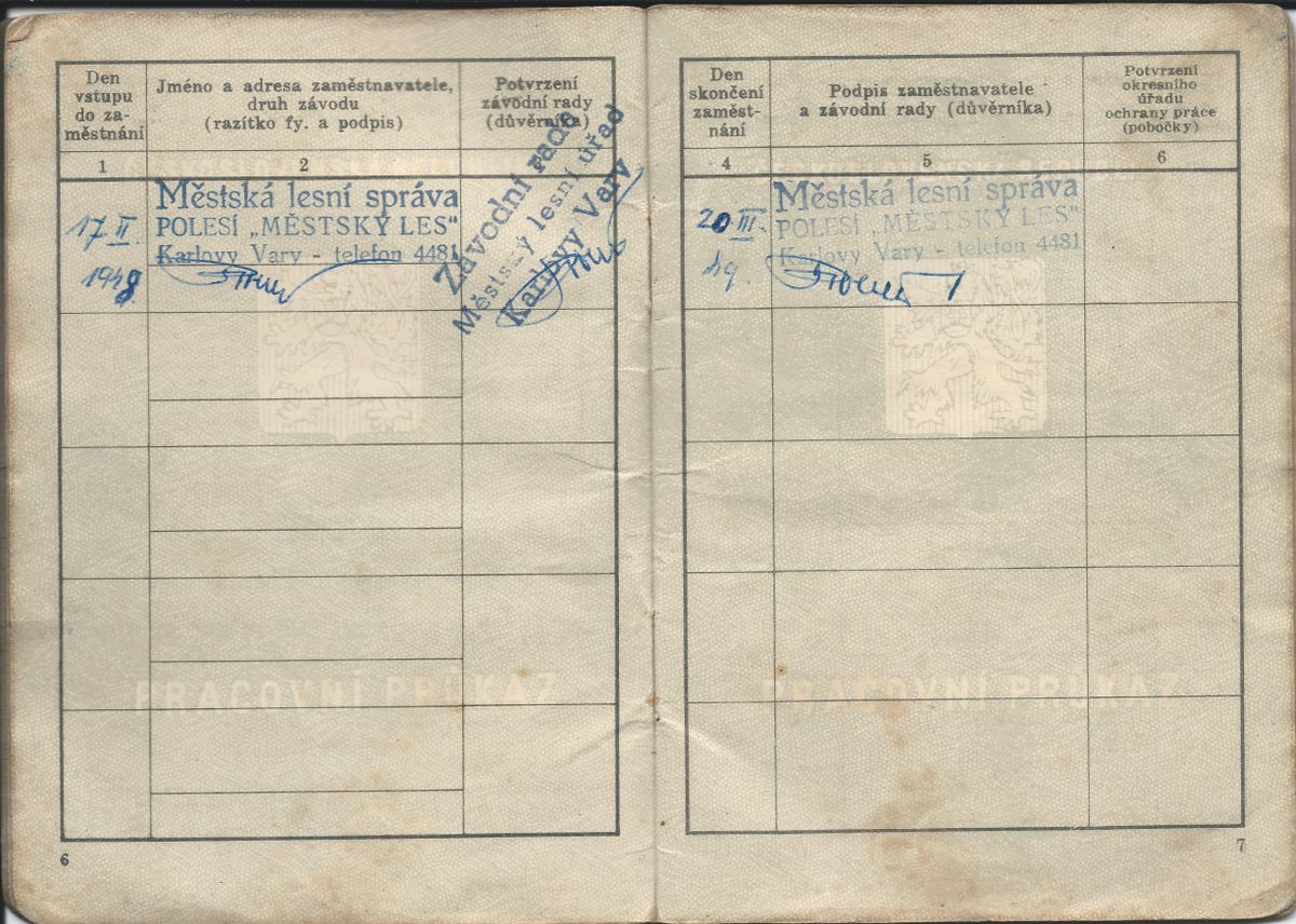 A Beneš-dekrétumok nyomán elrendelt csehországi deportálás során elhurcolt Wiedermann László munkakönyvének bejegyzése. A bejegyzésben látható az átkozmetikázott dátum.