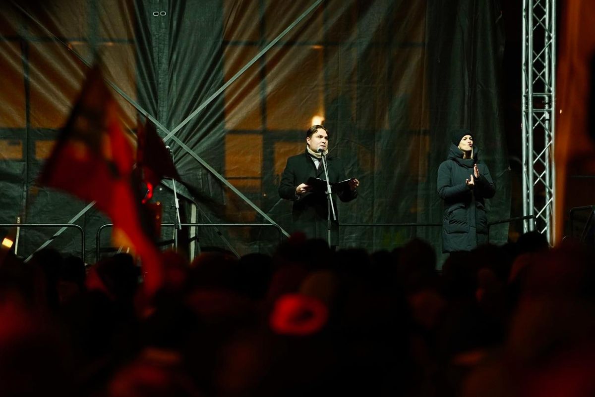 A Beneš-dekrétumok miatt szervezett pozsonyi tüntetésen Gubík László kemény üzenetet küldött a hatalomnak a földelkobzások és a btk.-módosítás kapcsán.