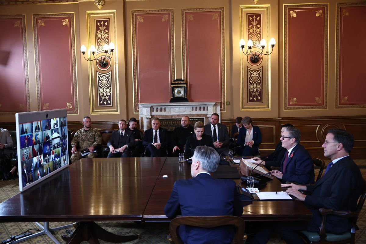 Hiába a hajlandók koalíciója, hiába a kardcsörtetés, az európaiak szerint nem tudnánk sikerrel felvenni a harcot az oroszok ellen