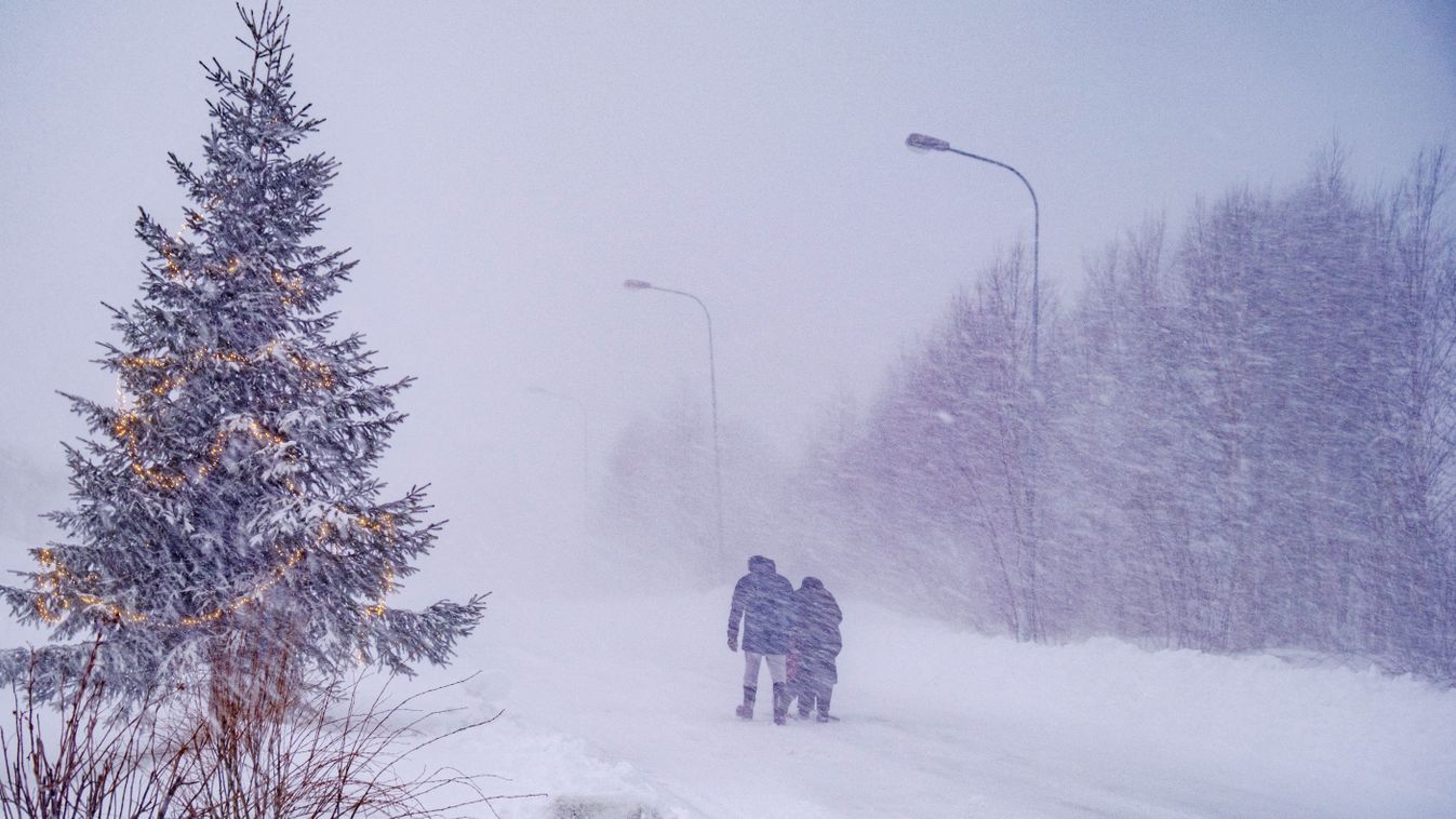 Vihar miatt több tízezer háztartás maradt áram nélkül Svédországban