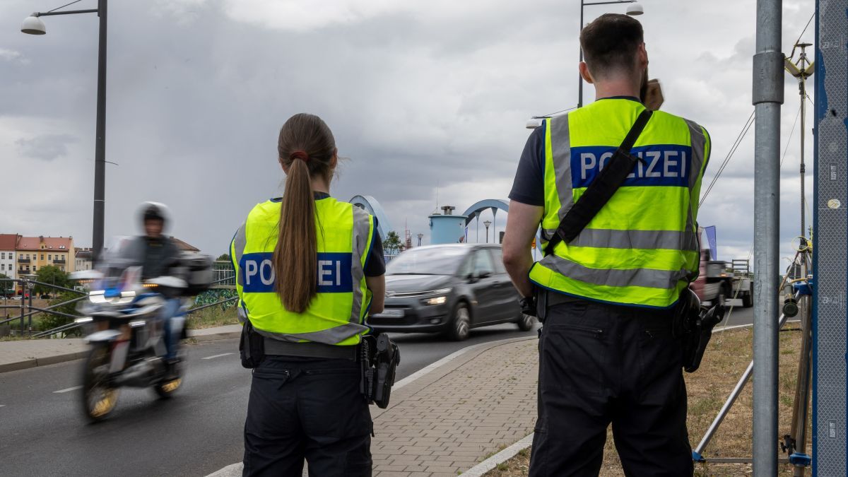 Lengyelország szorosan együttműködik a német hatóságokkal az új irányból érkező migráció megállítása érdekében