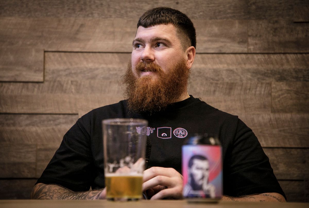 magyar válogatott, sör, Ádám Martin, Hungarian Viking, Böde Dániel, Pakis FC