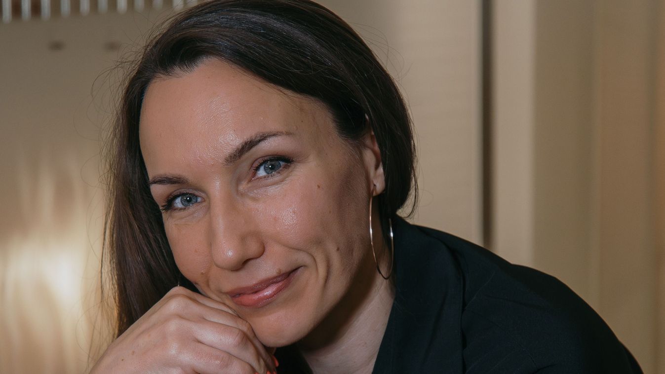 Amikor a tök fénybe borul