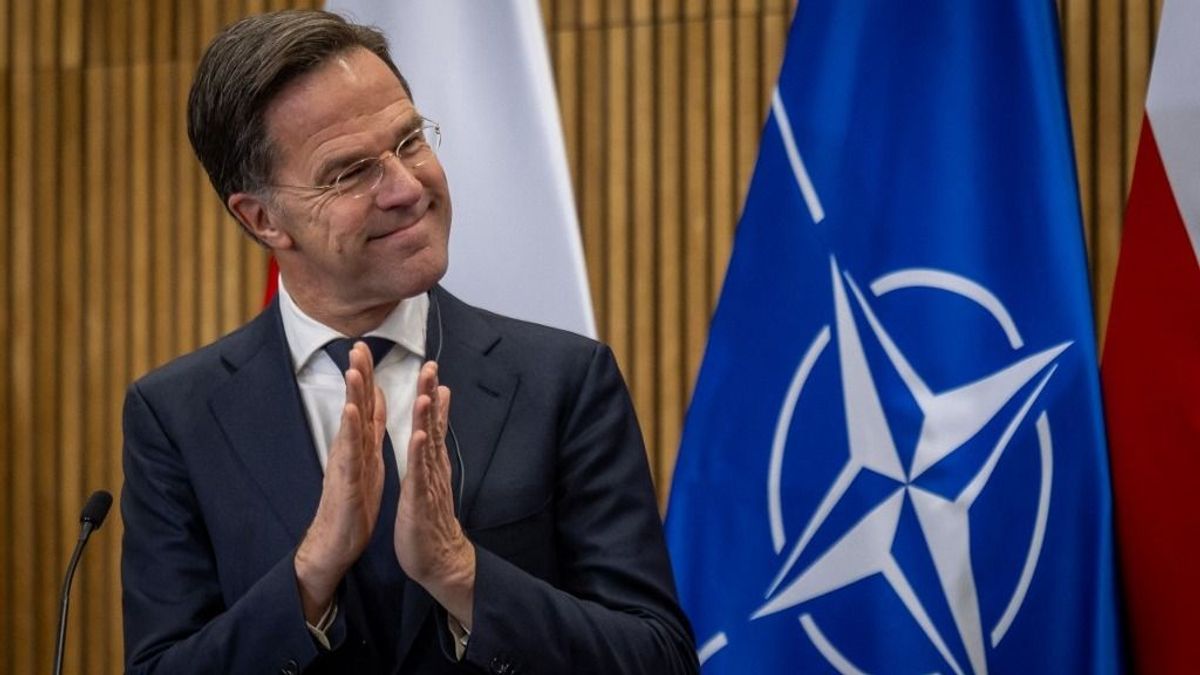 Ez a nap is elérkezett: a NATO-tagsággal zsarolnák Magyarországot – egyetlen döntést követelnek