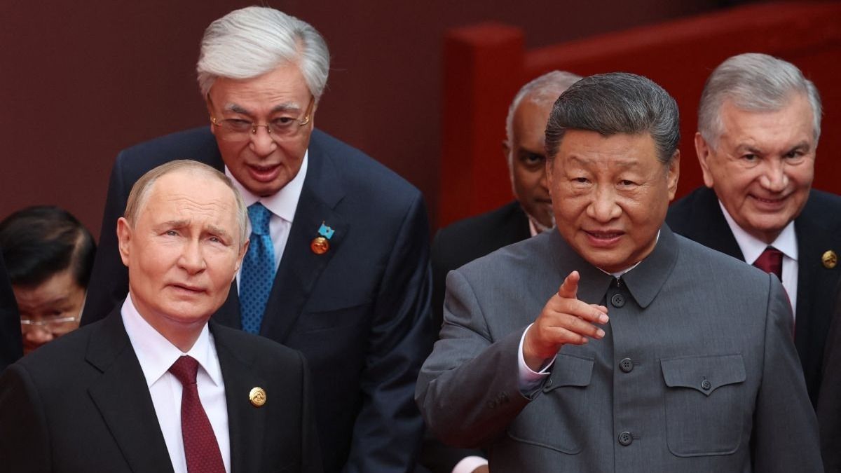 Nekiesett Trumpnak Kína Tajvan miatt, soha nem látott hadgyakorlat indult – Oroszország is beszállna