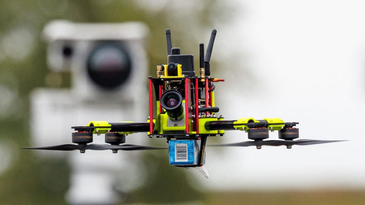 Rettegnek a németek, elözönlötték a drónok a légterüket