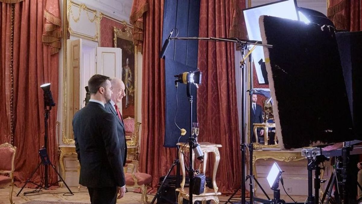 Kövesse velünk Sulyok Tamás és Kapu Tibor újévi beszédét!