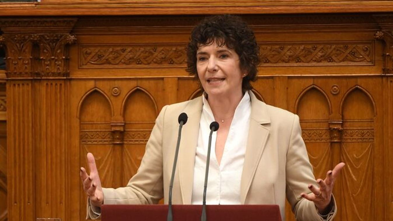 Dobrev Klára bejelentkezett a legkeményebb feladatra: Magyar Péter válaszát várja