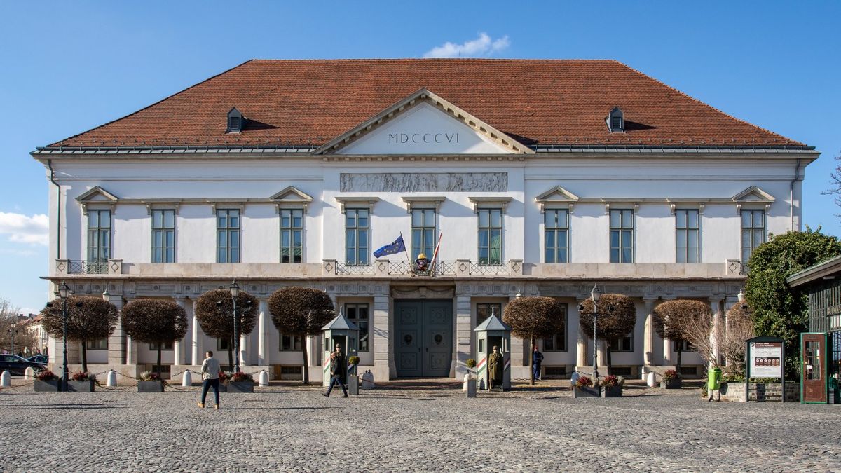 Hiába az ellenzéki hírverés, a Sándor-palota szerint nem történt semmilyen lopás