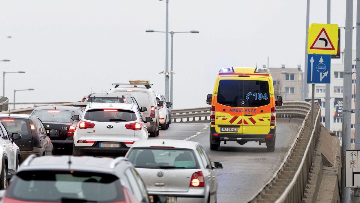Szabadnapos házaspár hozta vissza a halálból a fiatalt, csoda történt Kemencén