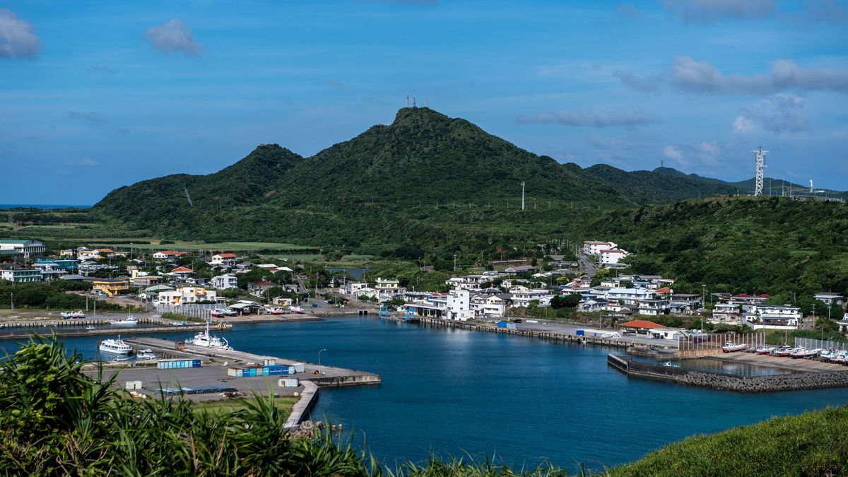 Elrettentésre játszanak: egy apró japán sziget került a kínai–japán feszültség központjába