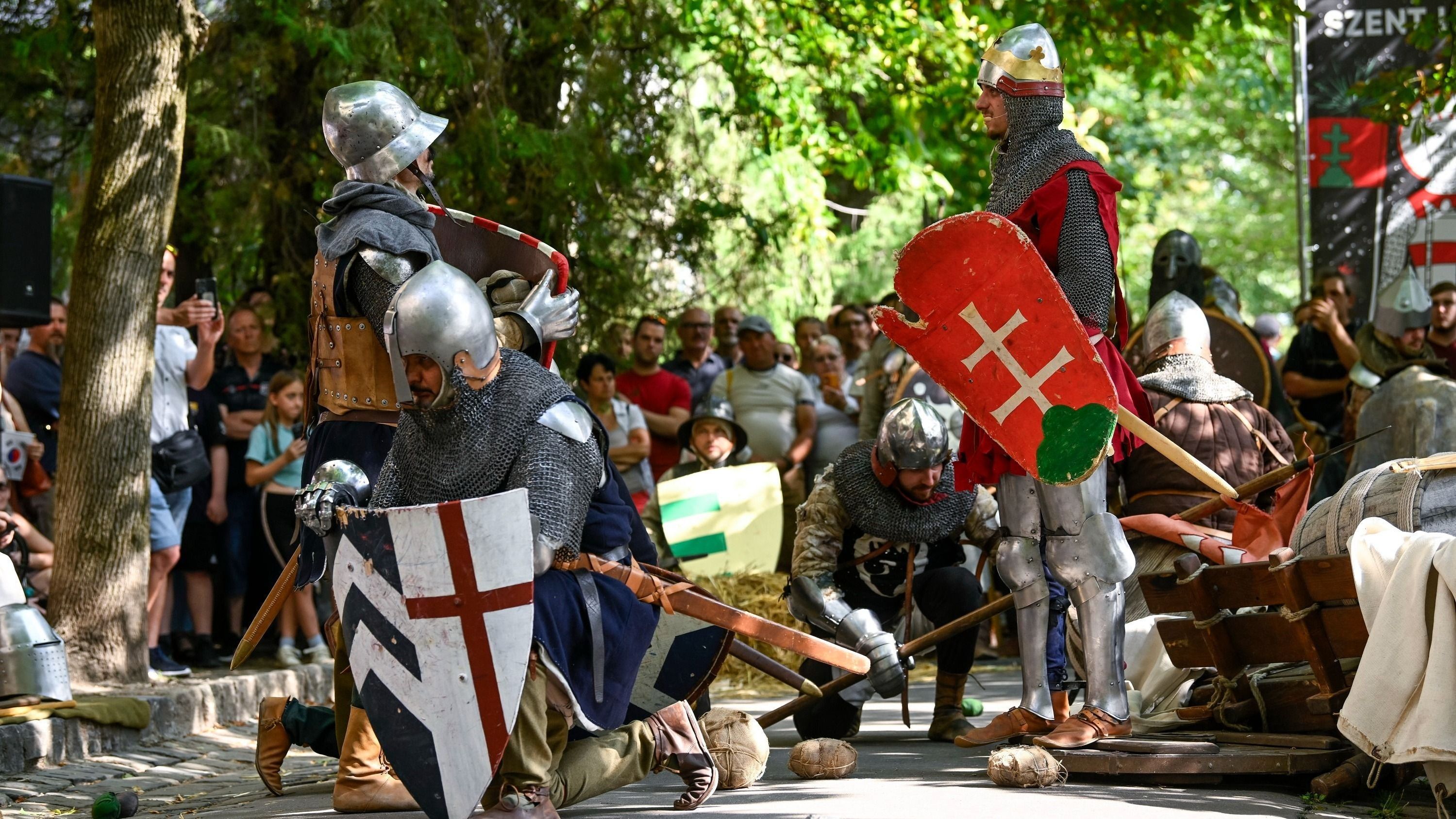 Megjelent a Budavári Palotanegyed történetét bemutató sorozat ötödik kötete