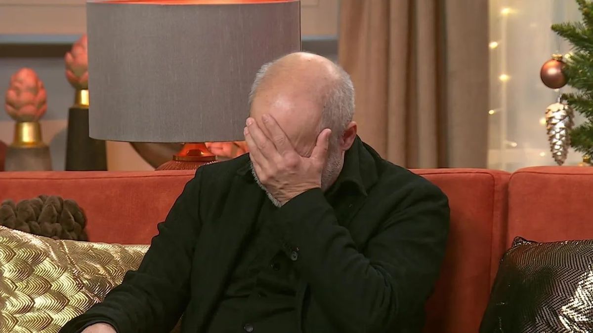 „A legnagyobb színészek közé tartozott, a legszerethetőbb fickók egyike volt” – Rudolf Péter könnyeivel küszködve emlékezett Kálloyra