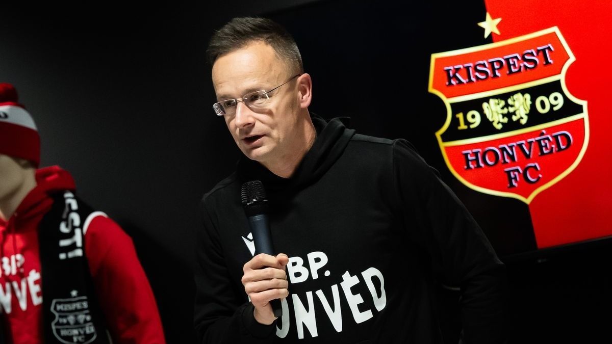 Szijjártó: Névváltás jöhet a Budapest Honvédnál (VIDEÓ)