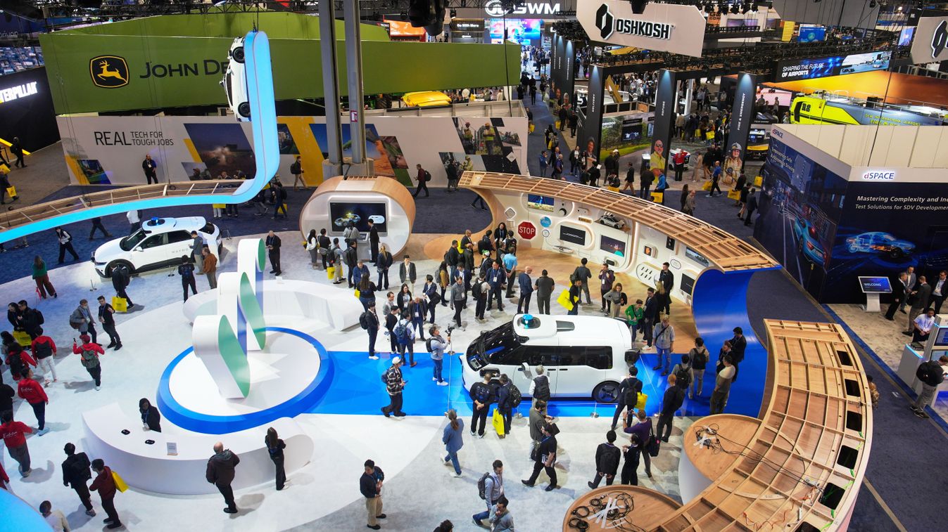 Las Vegas, 2026. január 6.Látogatók a Nemzetközi Szórakoztatóelektronikai Kiállításon (CES) Las Vegasban 2026. január 6-án.MTI/AP/John Locher