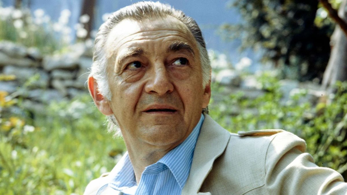 25 éve hunyt el az ország óriása: a Nemzeti Színház örökös tagjára, Sinkovits Imrére emlékezünk