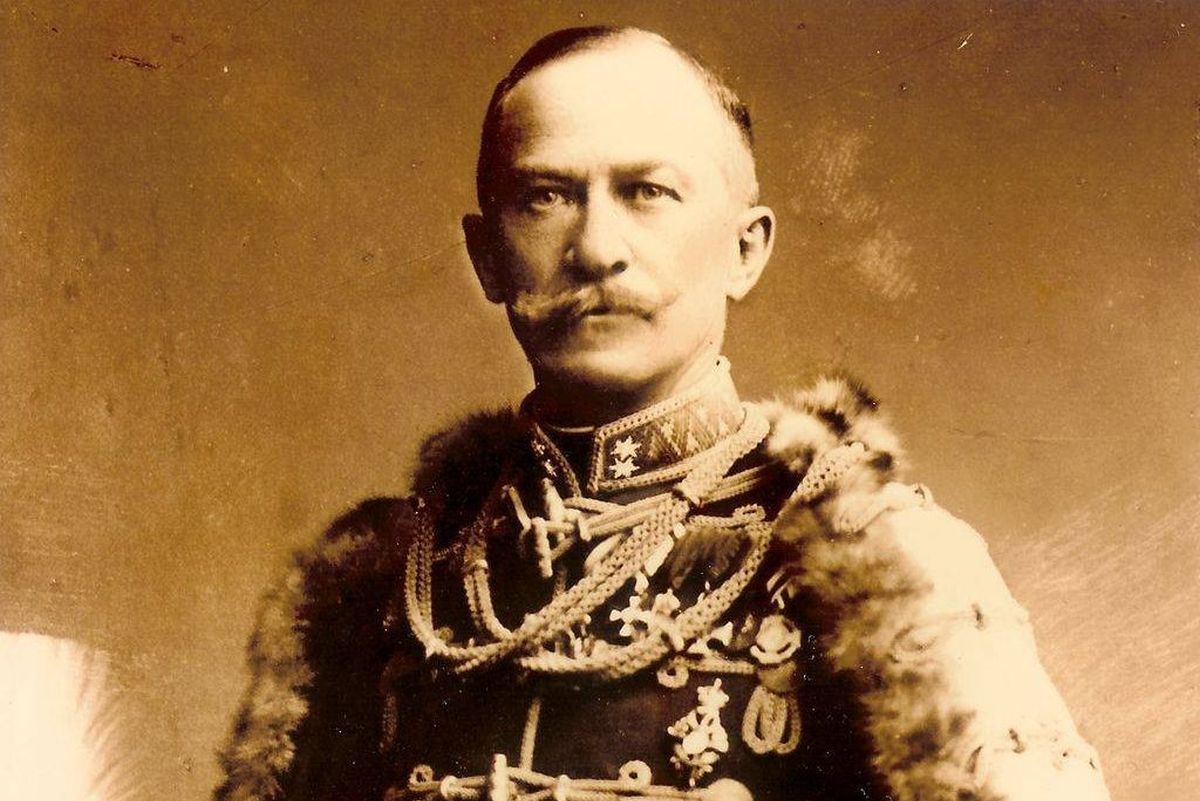 Vitéz báró uzsoki Szurmay Sándor altábornagy, aki sikerrel védte meg az országot az orosz túlerővel szemben