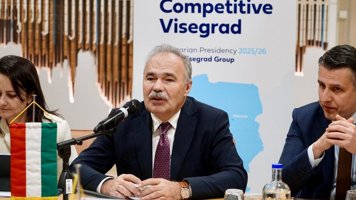 A nap, amikor a V4 újra összeáll: a tét óriási, ha kell, asztalt borítanak Brüsszelben