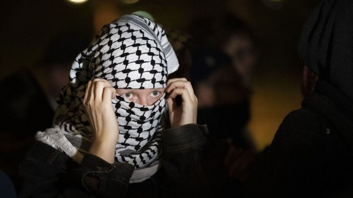 Új Európa: antifások halálosan megfenyegették egy német rendőrtiszt családját