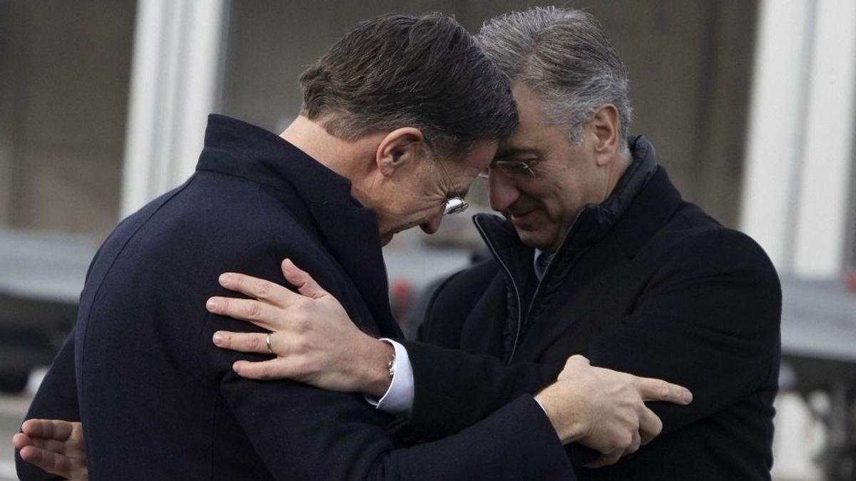 Borsódzik a hátunk: Rutte nyíltan kimondta, a NATO már eldöntötte Ukrajna sorsát, hiába tiltakozik Magyarország