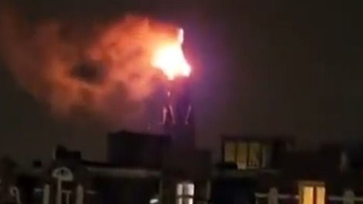 Tragédiával indította az új évet Hollandia: pusztító tűzvész rázta meg a fővárost (VIDEÓ)