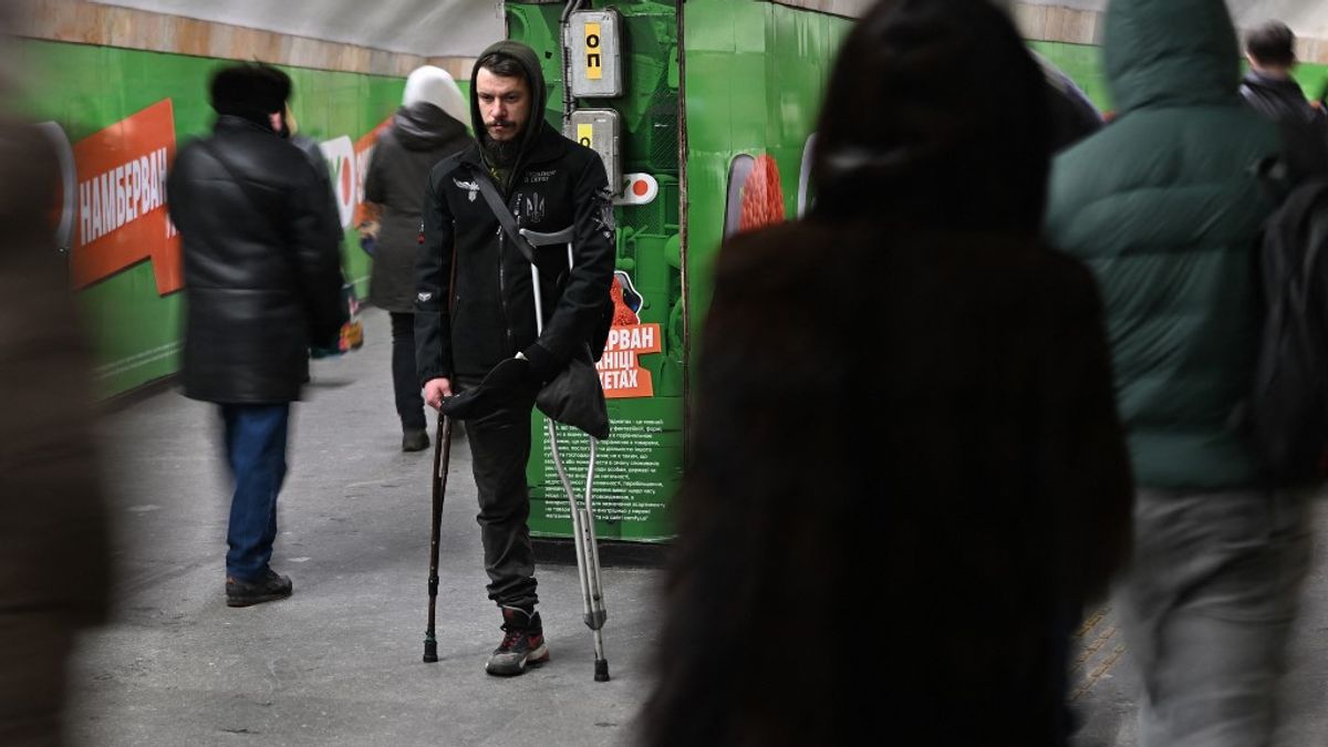 Új mozgósítási rendszert vezetnek be Ukrajnába: újra célkeresztbe kerülnek a hadköteles férfiak