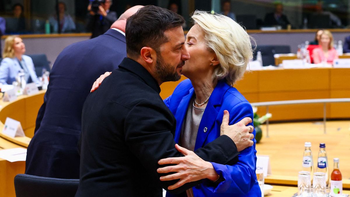 Adjunk-e pénzt háborúra?