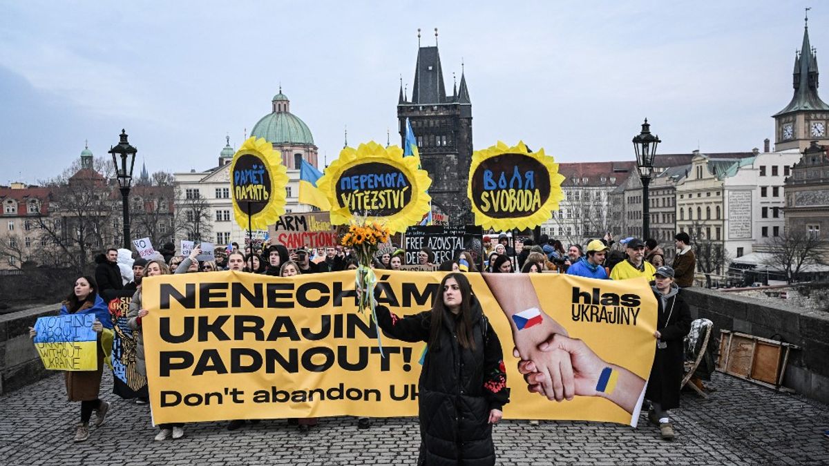 Hídfoglalásba kezdtek az ukránok Prágában – nem hagyta szó nélkül a cseh házelnök