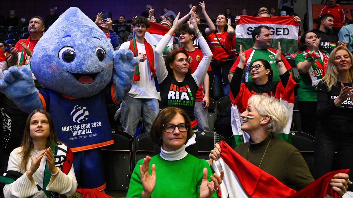 A lengyelek feladták, a magyarok megmutatták, hogy kell egy ilyen szituációra reagálni