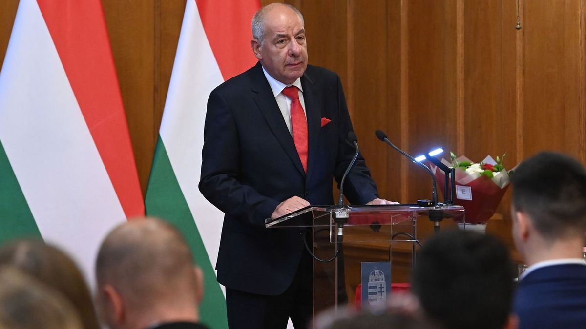 Kulcsdátum előtt az ország: akár ma is eldőlhet a választás időpontja