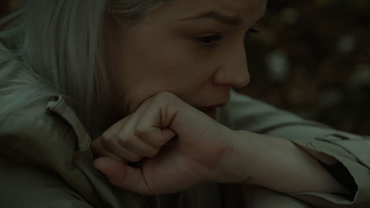 „A legférfiatlanabb dolog egy nőt bántani” – Megrázó klippel jött ki a Sugarloaf, Muri Enikő a családon belüli erőszakról vallott