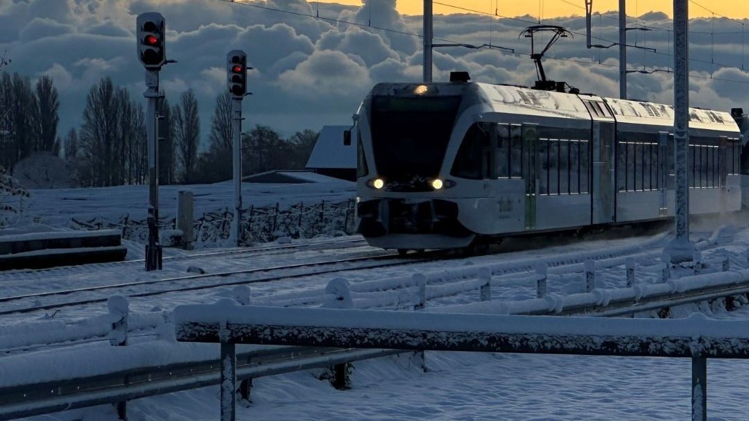 MÁV: 93 motorvonatot vásárol a társaság