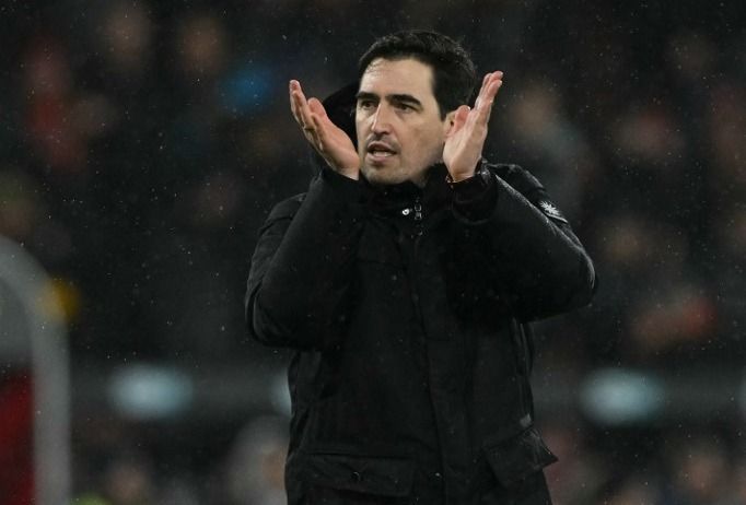 Andoni Iraola büszke lehet csapatára, amely legyőzte Szoboszlaiékat