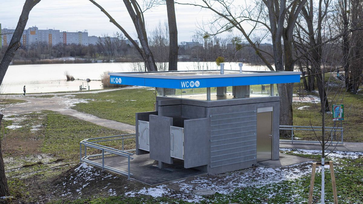 Megszorítások idején épült félmilliós vécé Bécsben. A költségek láttán korrupcióról beszélnek.