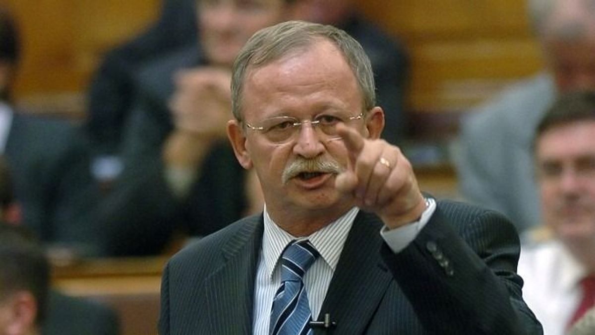 Egy frászt, kedves Kuncze Gábor!