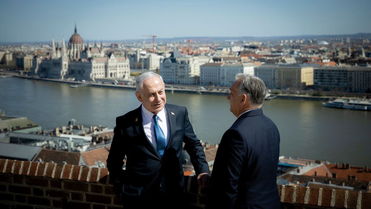 „Elengedhetetlen, hogy Orbán Viktorhoz hasonló vezetők legyenek szerte a világon” – Benjamin Netanjahu a Mandinernek!