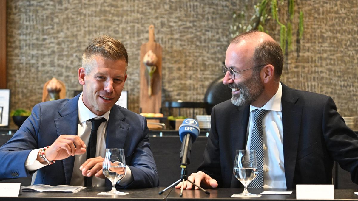 Újra hazugságon kapták Magyar Pétert: ha a Tisza Párt elnökén múlt volna, Weber már kedélyesen pezsgőzhetne