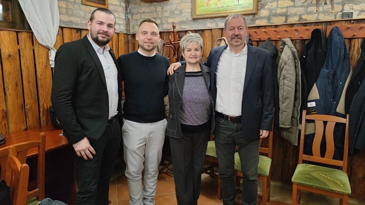 Gyulán máris egymásnak feszült az ellenzék, Magyar Péterék pedig óriási slamasztikába kerülhetnek