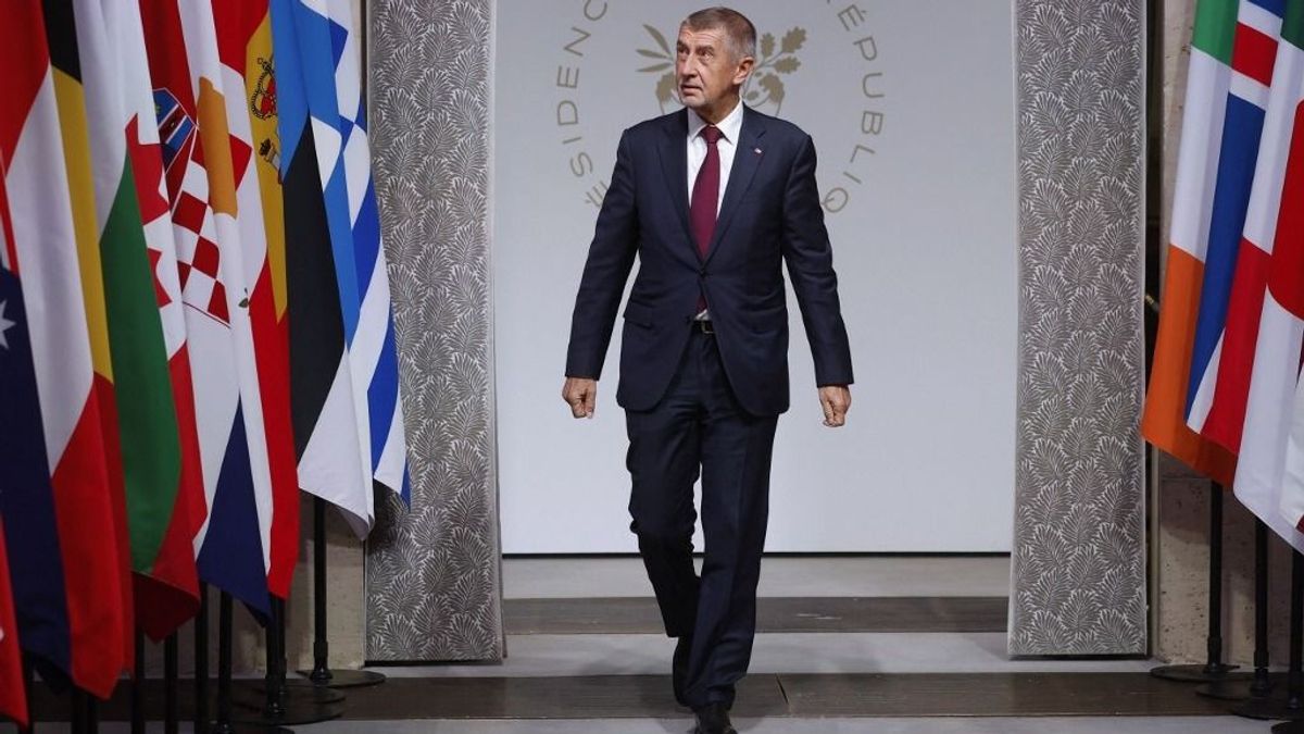 Olyat mondott a cseh miniszterelnök a Mandinernek, hogy még az oroszok is felfigyeltek rá