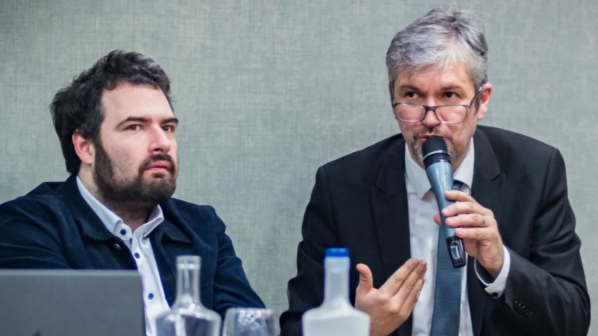 Elszabadult a pokol a baloldalon: Hadházy és Jámbor egymás torkának esett Magyar Péter kegyeiért (VIDEÓ)