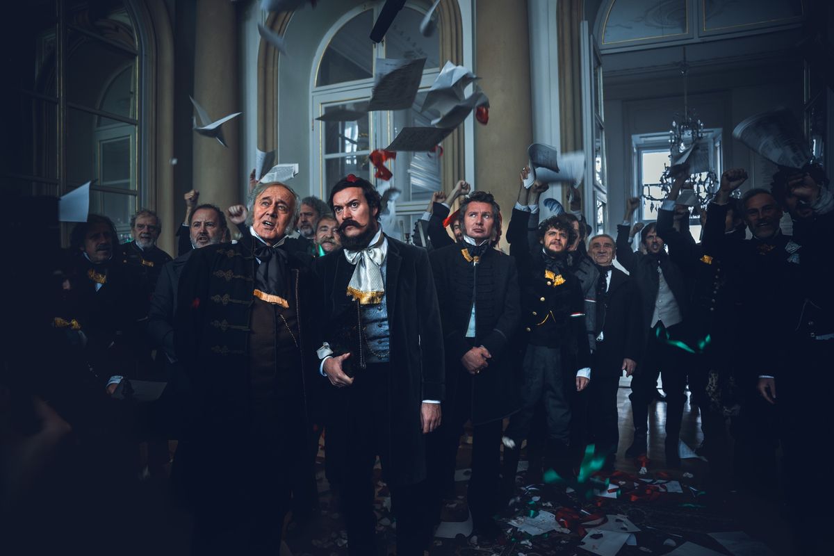 A Štúrról szóló új szlovák történelmi film érzelmi narratívára épít, miközben a magyar politikai oldalt ellenségképként ábrázolja.