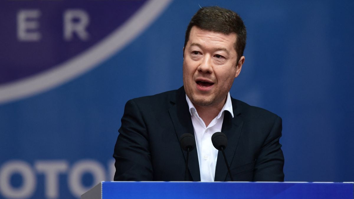 Orosz ügynöknek titulálta ukrán kollégája az ész nélküli háborús finanszírozást bíráló cseh házelnököt