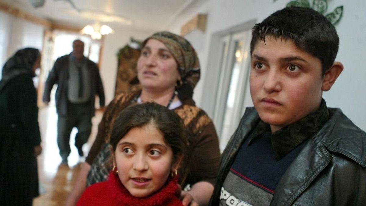 A C-generáció az életünkkel, a jövőnkkel játszik