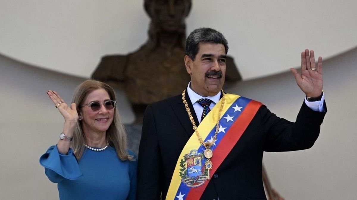 Kiderült, hol tartják fogva Nicolás Maduro venezuelai elnököt és feleségét